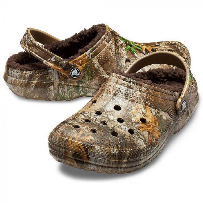 realtree crocs lined
